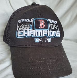 New Boston Red Sox 2004 champion hat